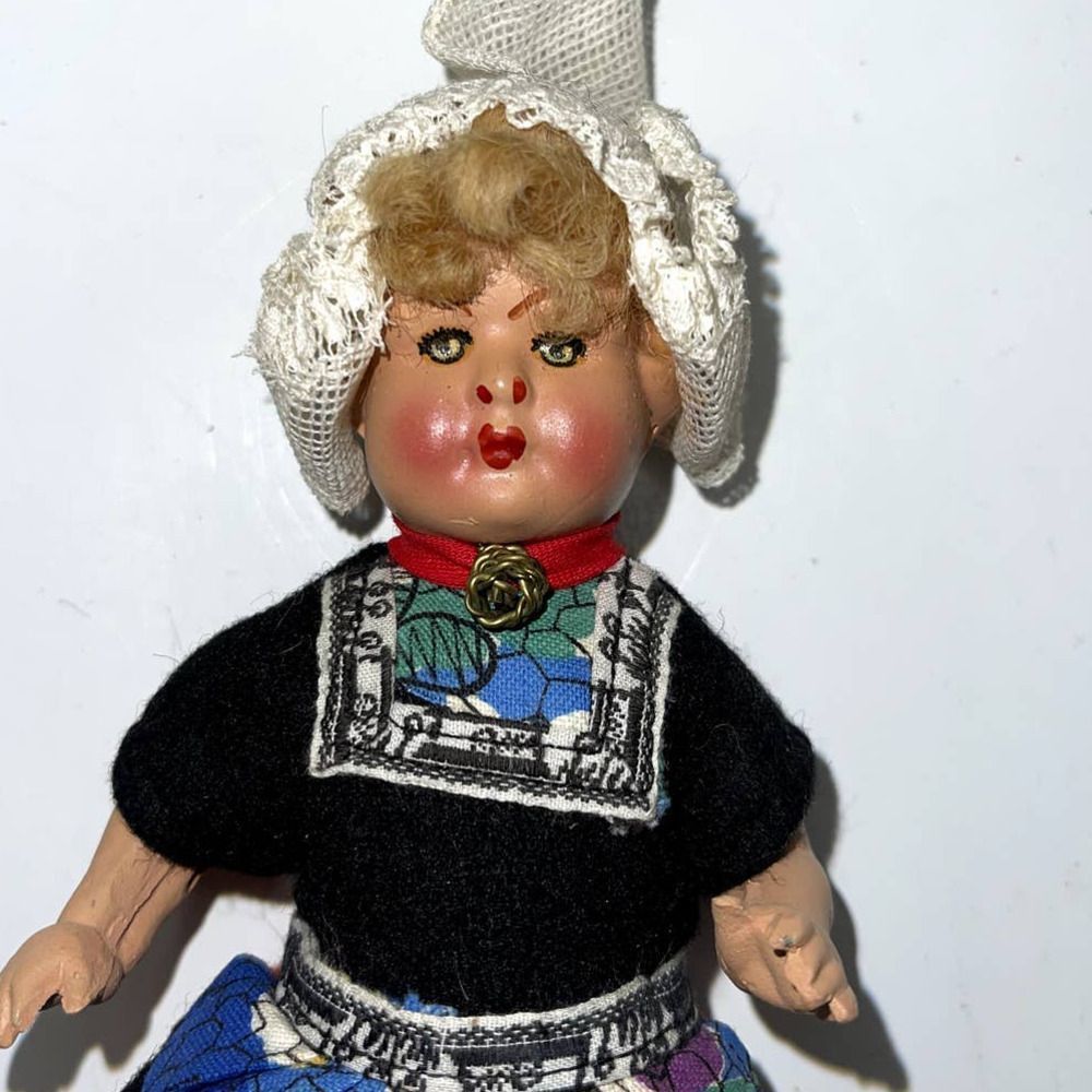 Made in Holland Dutch Doll with Clogs Vintage 7 inch Hand Painted - Picture 2 of 6